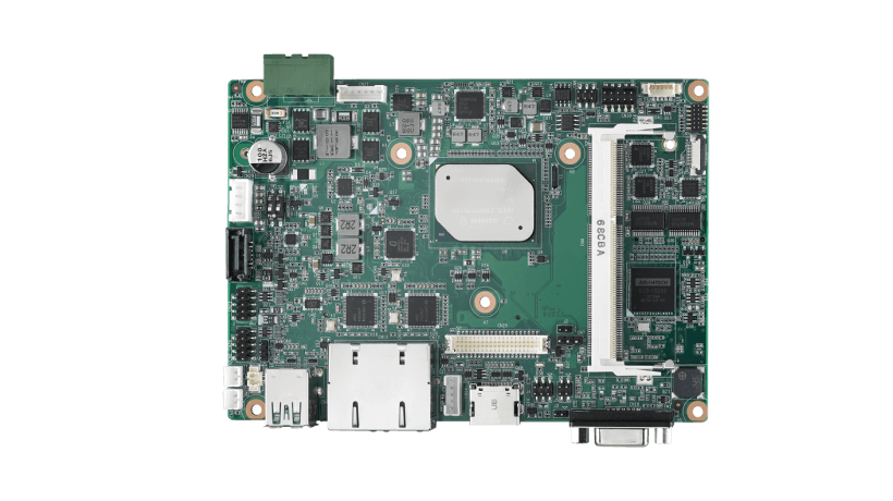 3.5寸 传统嵌入式单板电脑支持PC104或者PCI104扩展，并且拥有丰富的I/O，板载内存&存储，抗振，宽温宽压等特性，能够应用在轨道交通，船舶等行业应用中