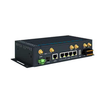 ICR-4400、GLOBAL、FirstNet、5xETH、1x RS232、1x RS485、CAN、PoE PSE+、WIFI、SFP、USB、SD，不带配件